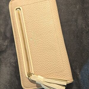 Kate Spade Wallet - light pink (excellent condition)